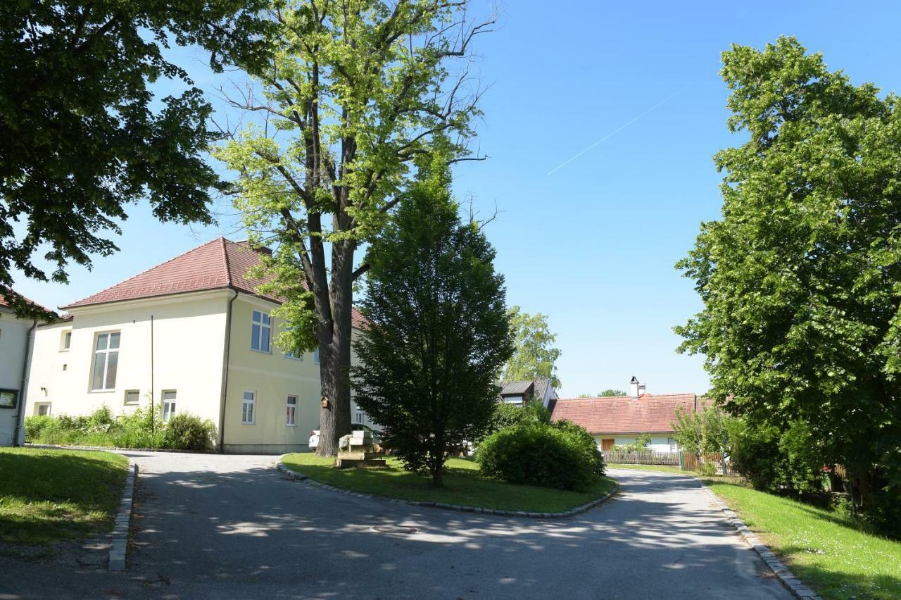 Landhaus Nitsch Appartement - Gästehaus Nitsch Appartement Prinzendorf an Der Zaya Exterior foto